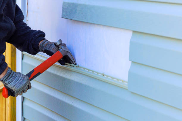 Reliable Siding Repair contractor in Stafford, OR by Squared Siding